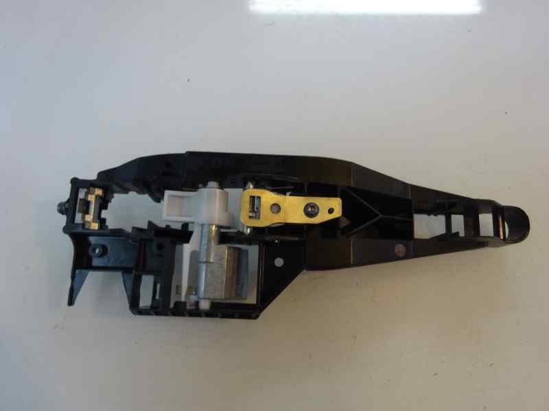 MANETA INTERIOR TRASERA DERECHA PEUGEOT 2008 1.2 VTI MT 82CV