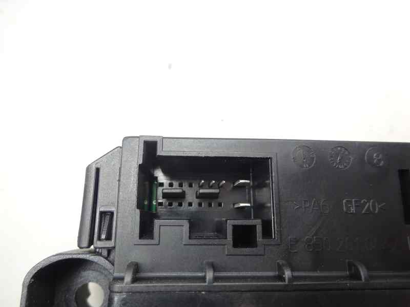 MOTOR ELEVALUNAS TRASERO IZQUIERDO VOLKSWAGEN POLO 1.2 TDI MT 75CV