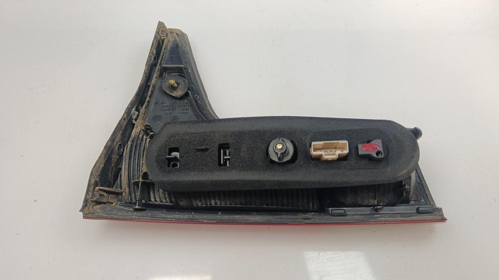 PILOTO TRASERO IZQUIERDO INTERIOR CITROEN C5 2006 2.0 HDI MT 136CV