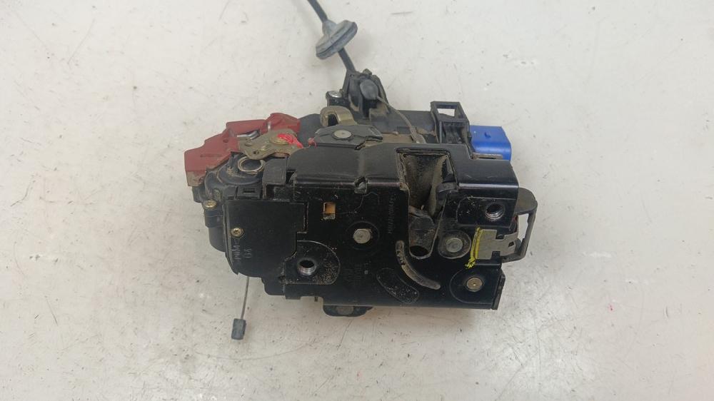 CERRADURA PUERTA DELANTERA IZQUIERDA VOLKSWAGEN TOURAN 1.9 TDI MT 105CV | 77KW