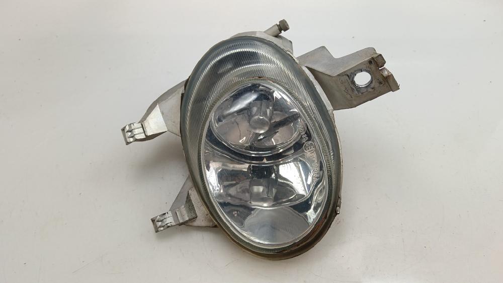 FARO ANTINIEBLA IZQUIERDO PEUGEOT 206 1.4 HDI MT 70CV