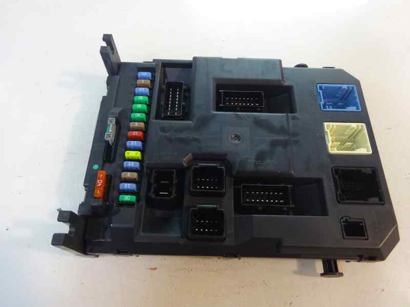 CAJA RELES FUSIBLES CITROEN C3 PICASSO 1.6 MT 110CV
