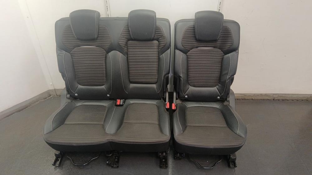 JUEGO ASIENTOS COMPLETO RENAULT SCENIC 2018 1.3 MT 140CV | 103KW