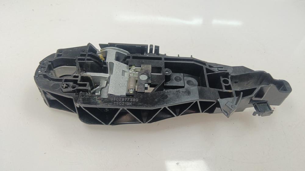 SOPORTE MANETA EXTERIOR PUERTA TRASERA IZQUIERDA CITROEN C4 CACTUS 1.2 MT 110CV | 81KW