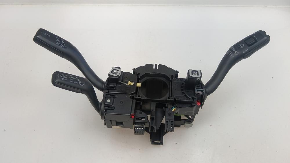 MANDO MULTIFUNCION AUDI A3 2.0 TDI DPF MT 140CV
