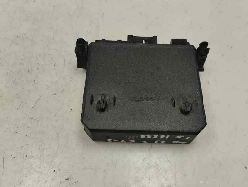 MODULO CONFORT MERCEDES BENZ CLASE C 2003 2.2 MT 143CV | 105KW