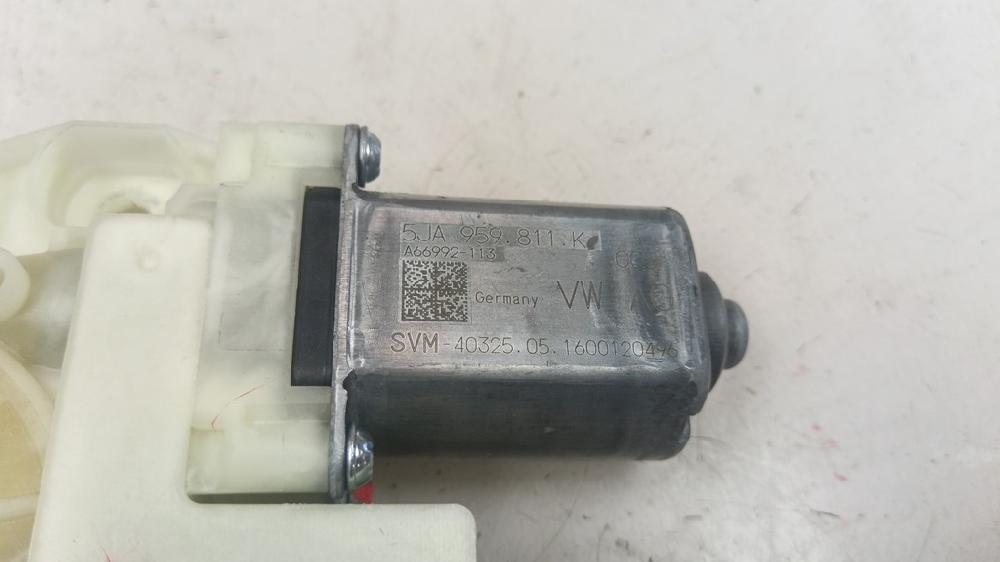 MOTOR ELEVALUNAS DELANTERO IZQUIERDO SKODA FABIA 1.4 MT 90CV | 66KW