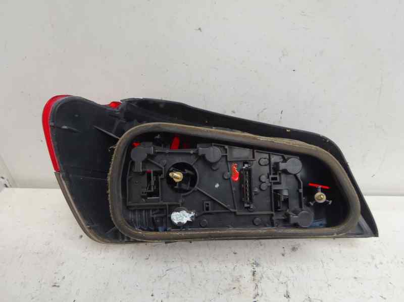 PILOTO TRASERO DERECHO PEUGEOT 306 1.6 MT 89CV | 65KW