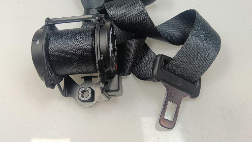 CINTURON SEGURIDAD TRASERO IZQUIERDO NISSAN QASHQAI 2018 1.3 MT 140CV