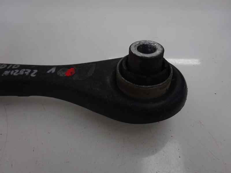 BRAZO SUSPENSION INFERIOR TRASERO DERECHO VOLKSWAGEN GOLF 1.9 TDI 5MT 105CV