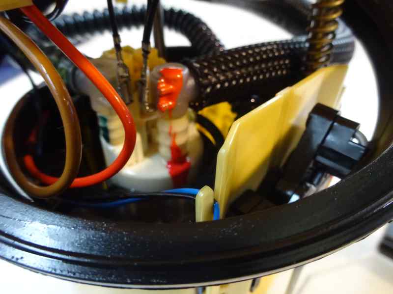 BOMBA COMBUSTIBLE FORD FIESTA 1.5 TDCI MT 75CV
