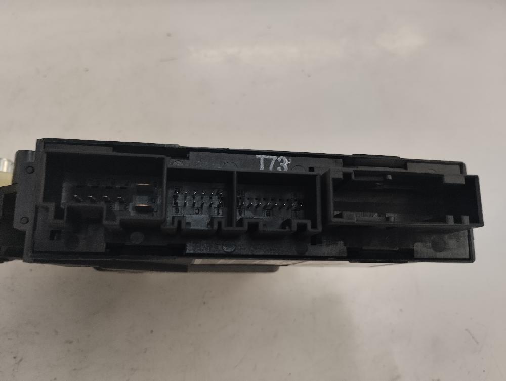MOTOR ELEVALUNAS TRASERO IZQUIERDO AUDI A4 2.0 TDI MT QUATTRO 140CV