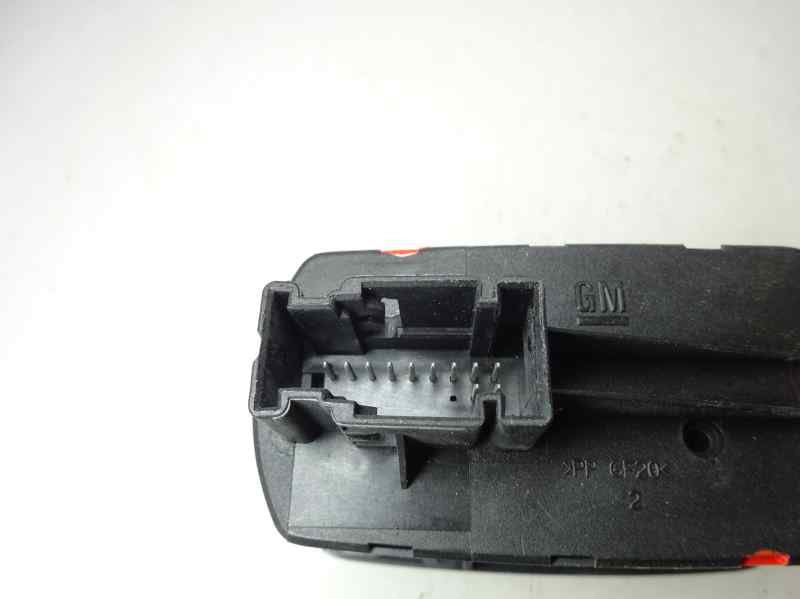 MANDO ELEVALUNAS DELANTERO IZQUIERDO OPEL CORSA 1.3 CDTI MT 75CV