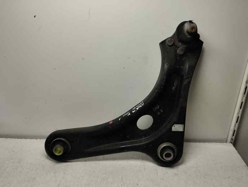 BRAZO SUSPENSION INFERIOR DELANTERO IZQUIERDO PEUGEOT 2008 1.2 VTI MT 82CV