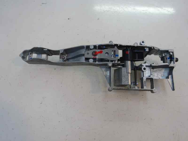 SOPORTE MANETA EXTERIOR DELANTERA IZQUIERDA CITROEN BERLINGO 1.6D MT 75CV | 55KW