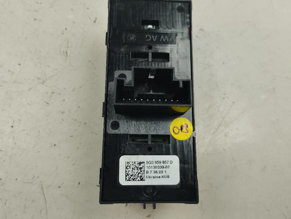 MANDO ELEVALUNAS DELANTERO IZQUIERDO SKODA FABIA 1.0 TSI MT 95CV