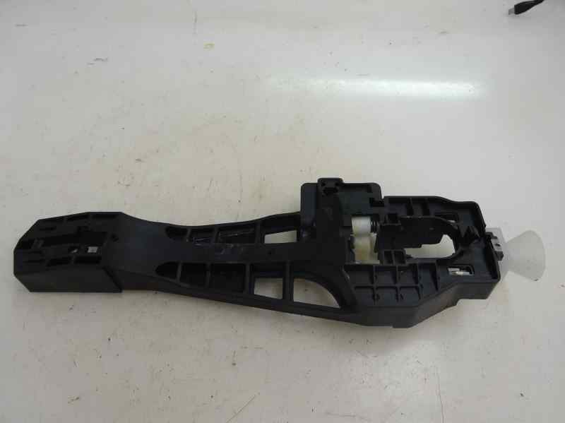 SOPORTE MANETA EXTERIOR PUERTA TRASERA IZQUIERDA FIAT TIPO 2020 1.3 MT 95CV | 70KW