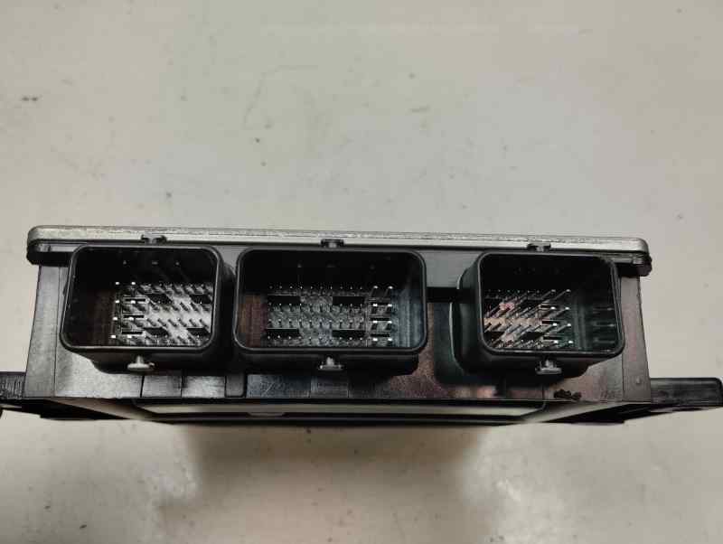 CENTRALITA MOTOR UCE KIA CARNIVAL 2.9 CRDI MT 142CV