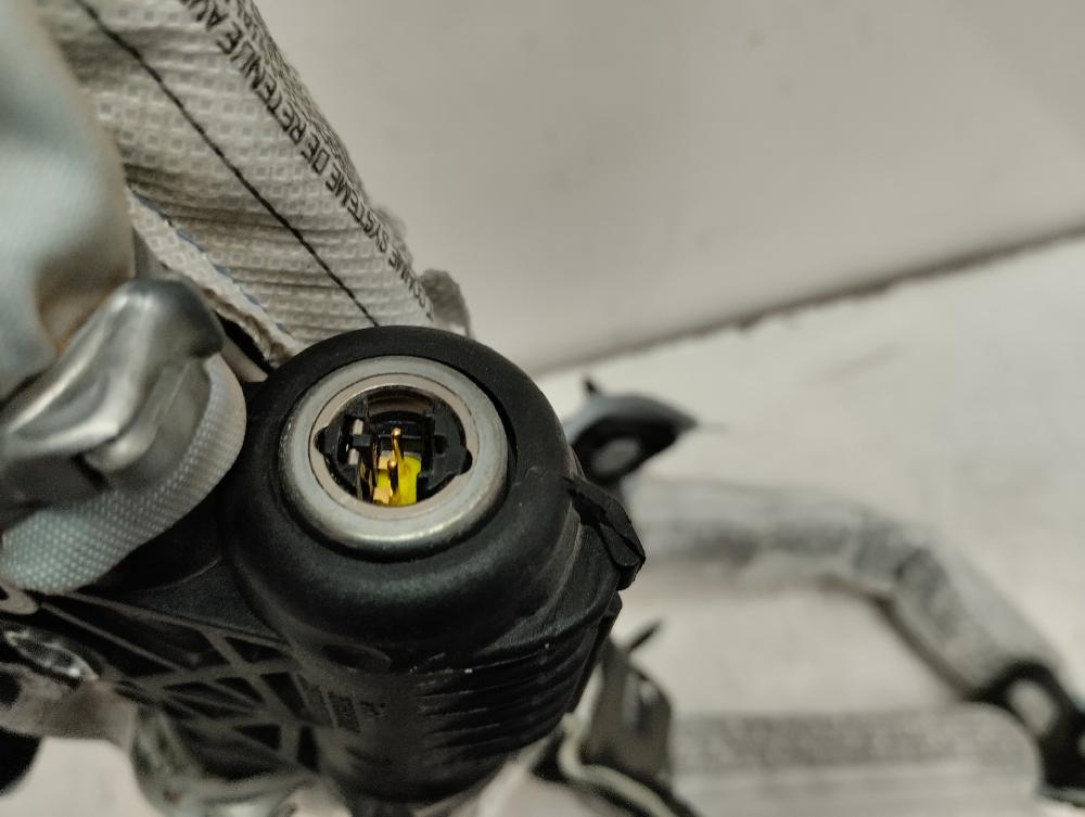 AIRBAG CORTINA DELANTERO DERECHO BMW SERIE 1 2007 2.0 MT 150CV | 110KW