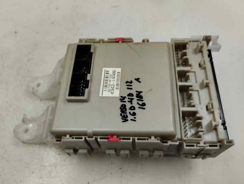 CAJA RELES FUSIBLES TOYOTA VERSO 1.6 MT 112CV