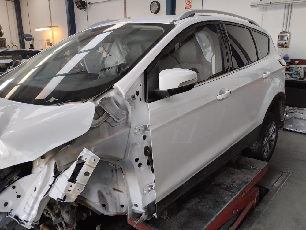 SISTEMA AUDIO RADIO CD FORD KUGA 1.5 120CV | 88KW, GASOLINA, MT, ACCIONAMIENTO DELANTERO