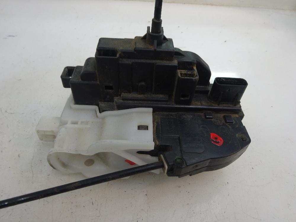CERRADURA PUERTA TRASERA DERECHA KIA CEED 1.4 MT 90CV | 66KW