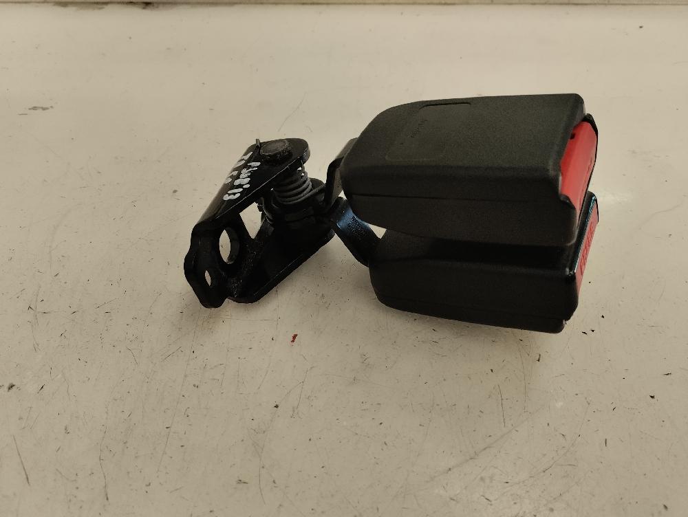 ANCLAJE CINTURON TRASERO DERECHO PEUGEOT 308 1.6 HDI MT 112CV