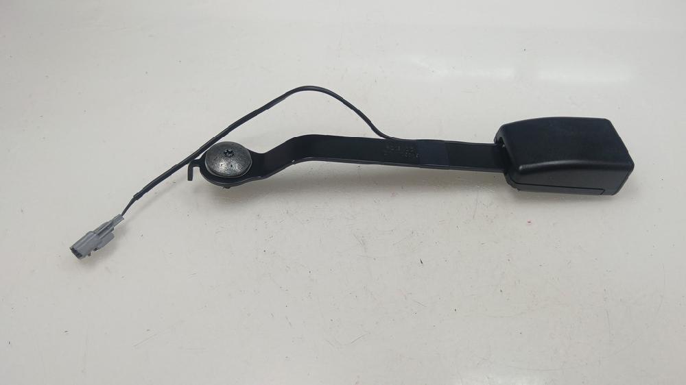 ANCLAJE CINTURON DELANTERO DERECHO RENAULT CAPTUR 1.3 MT 130CV | 96KW