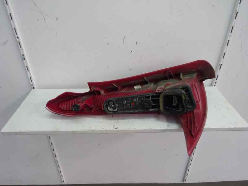 PILOTO TRASERO DERECHO PEUGEOT 206 2.0 HDI MT 90CV