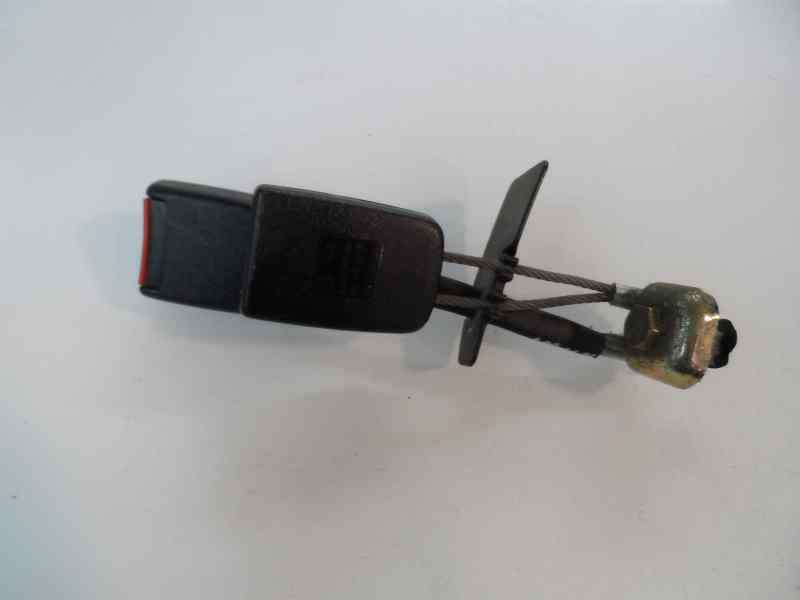 ANCLAJE CINTURON TRASERO IZQUIERDO VOLKSWAGEN PASSAT 2001 1.9 TDI 6MT 130CV