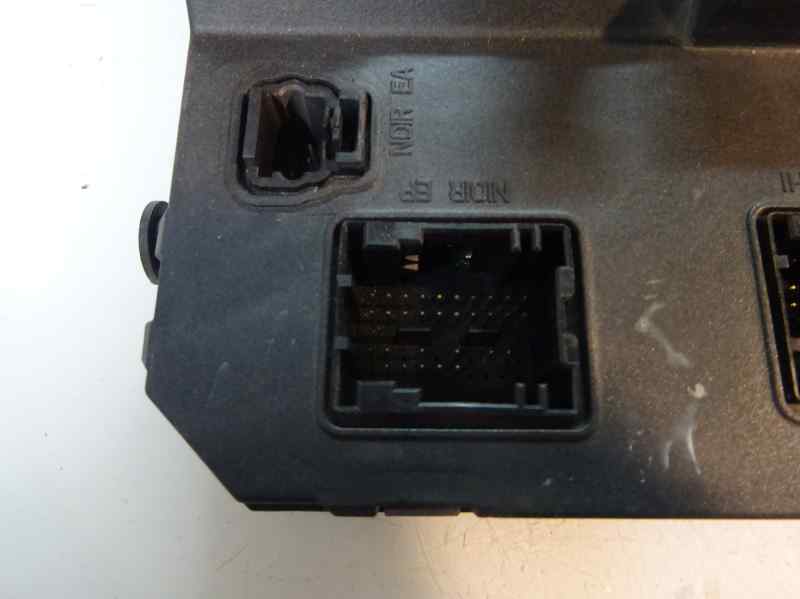 CAJA RELES FUSIBLES PEUGEOT 206 1.4 HDI MT 68CV