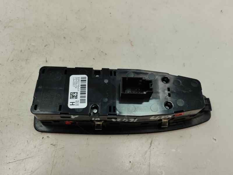 MANDO ELEVALUNAS DELANTERO IZQUIERDO BMW X1 2019 1.5 16D SDRIVE MT 116CV