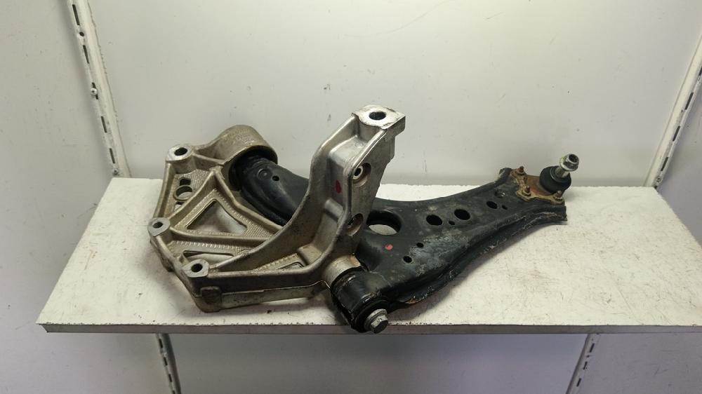 BRAZO SUSPENSION INFERIOR DELANTERO IZQUIERDO VOLKSWAGEN POLO 1.4 TD MT 70CV | 51KW