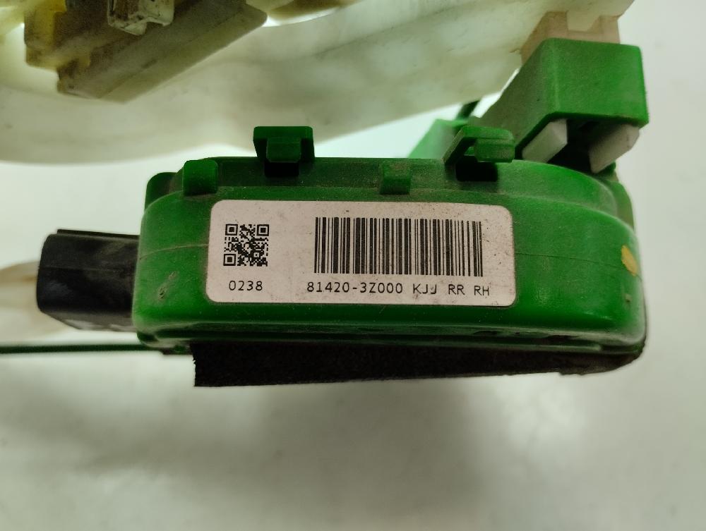 CERRADURA PUERTA TRASERA DERECHA HYUNDAI I40 1.7 CRDI MT 141CV