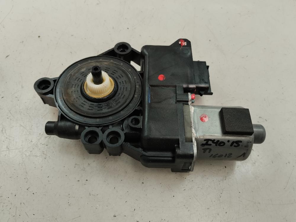 MOTOR ELEVALUNAS TRASERO IZQUIERDO HYUNDAI I40 1.7 CRDI MT 141CV