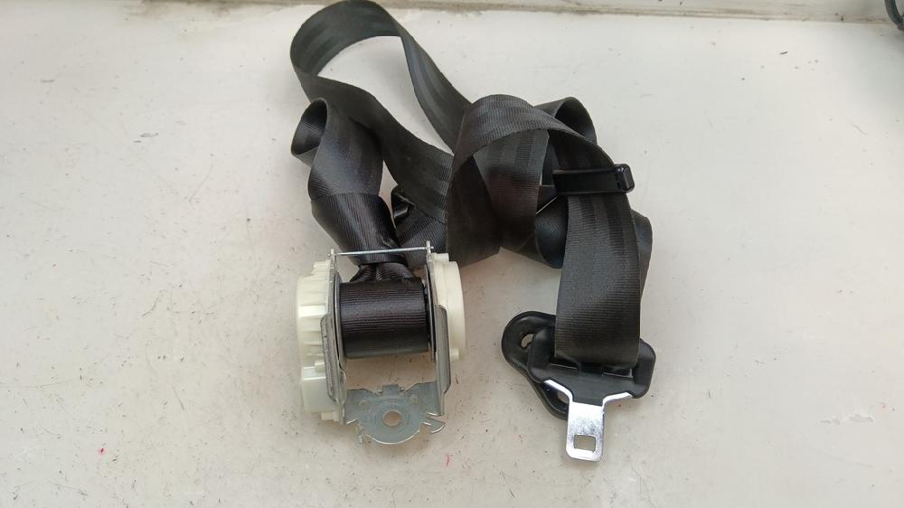 CINTURON SEGURIDAD TRASERO DERECHO CITROEN C4 CACTUS 1.6 MT 99CV | 73KW