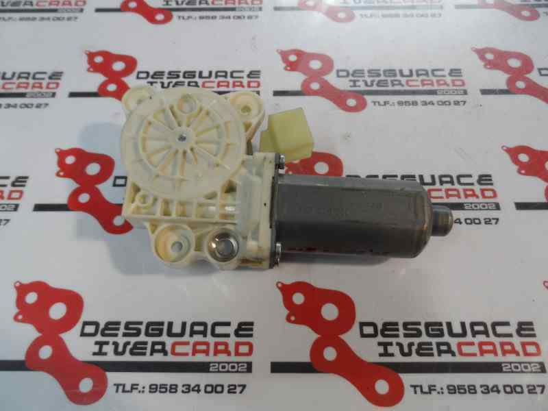 MOTOR ELEVALUNAS DELANTERO IZQUIERDO MERCEDES BENZ CLASE CLK 2005 3.0 CLK 320 CDI AT 224CV