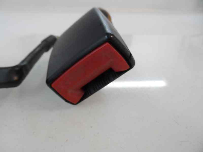 ANCLAJE CINTURON TRASERO IZQUIERDO AUDI A3 2004 1.9 TDI MT 105CV | 77KW