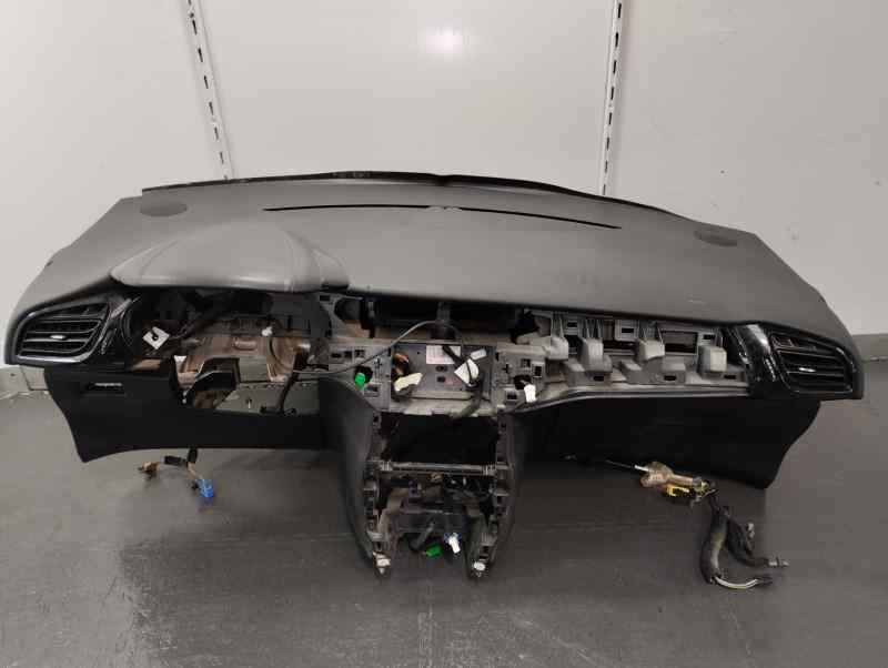 SALPICADERO DS 3 1.2 MT 110CV | 81KW