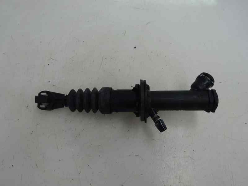 BOMBA EMBRAGUE RENAULT CLIO 1.5 DCI MT 90CV