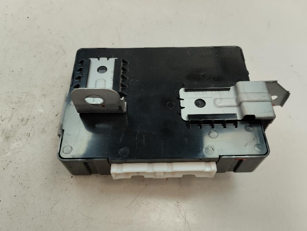 CAJA RELES FUSIBLES HYUNDAI I40 1.7 CRDI MT 141CV