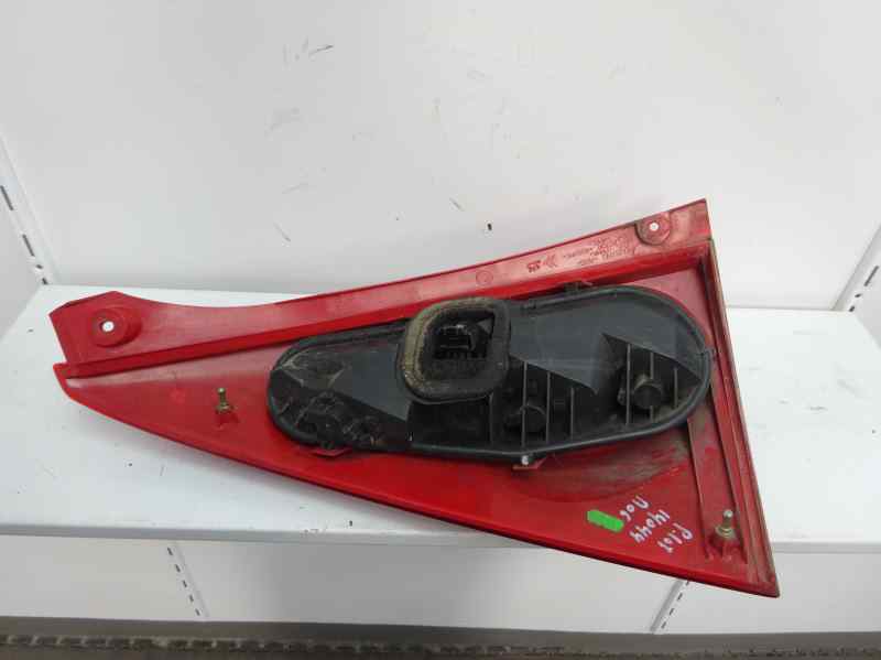 PILOTO TRASERO DERECHO PEUGEOT 107 1.0 MT 68CV | 50KW