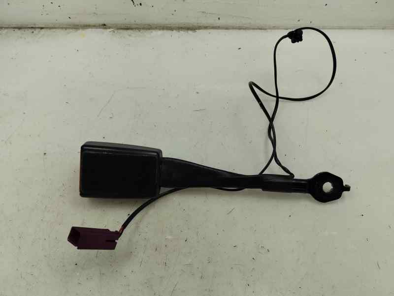 ANCLAJE CINTURON DELANTERO DERECHO FORD FIESTA 1.25 MT 82CV