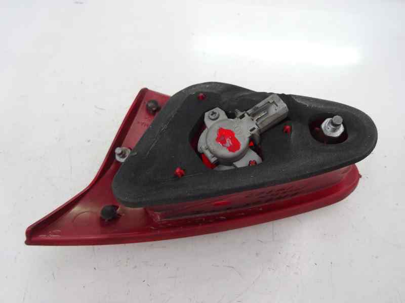 PILOTO TRASERO IZQUIERDO ALFA ROMEO 147 1.9 JTD MT 115CV