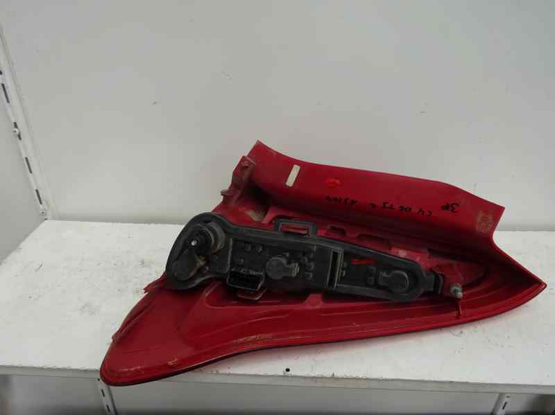 PILOTO TRASERO IZQUIERDO CITROEN C4 2006 1.6 HDI MT 110CV