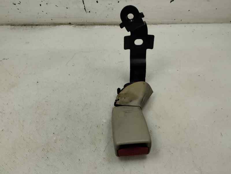 ANCLAJE CINTURON TRASERO DERECHO TOYOTA AVENSIS 2.0 D MT 116CV | 85KW