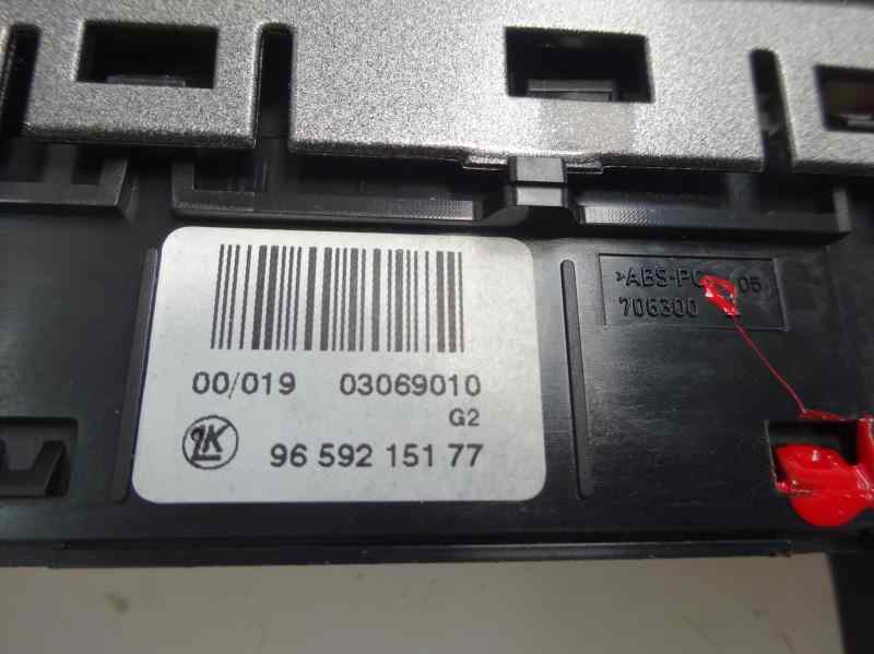 WARNING PEUGEOT 308 2010 1.6 HDI MT 90CV