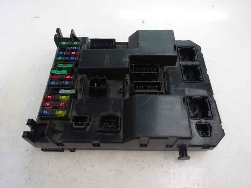 CAJA RELES FUSIBLES PEUGEOT 307 2.0 HDI MT 90CV