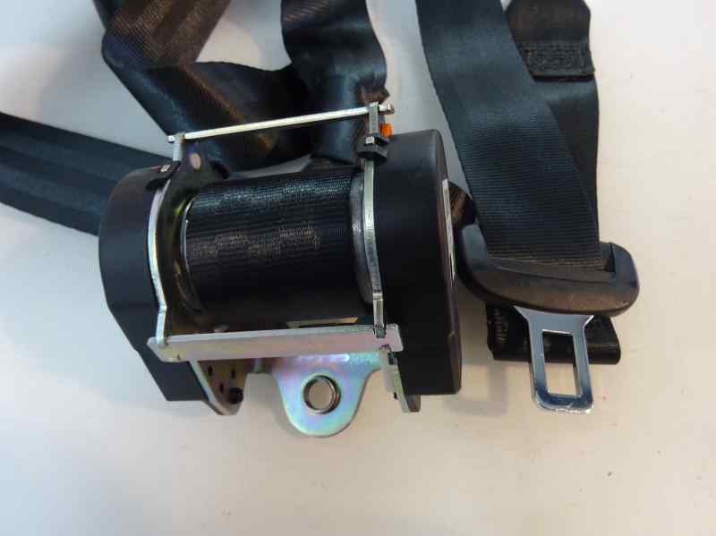 CINTURON SEGURIDAD TRASERO IZQUIERDO VOLKSWAGEN GOLF 1.6 MT 110CV | 81KW