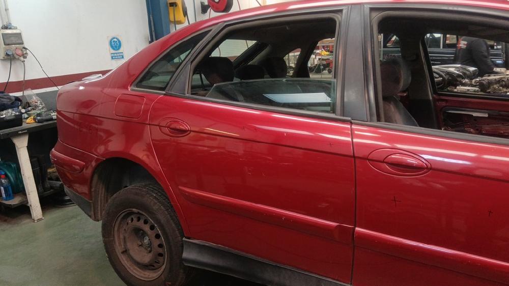 PUERTA TRASERA DERECHA CITROEN C5 2.2 HDI MT 133CV